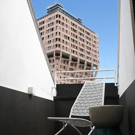Apartment Comecasa 2 Bdr 450mt From Duomo Mailand