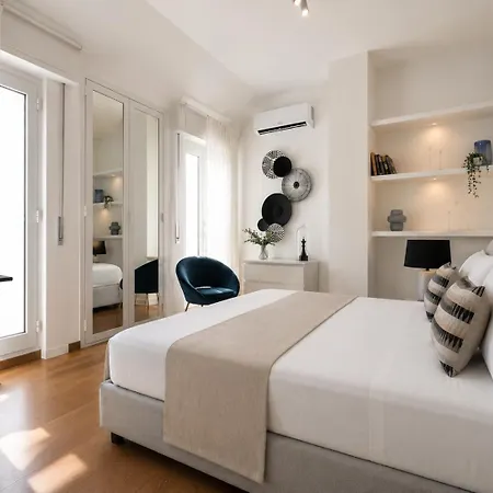 Comecasa 2 Bdr 450mt From Duomo Apartman *
