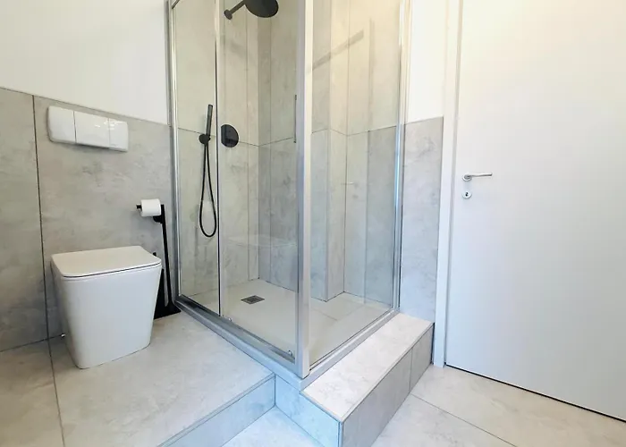 Apartament Comecasa 2 Bdr 450mt From Duomo Mediolan