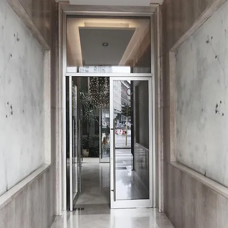 Comecasa 2 Bdr 450mt From Duomo Апартаменты *